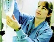 Tratamiento para los vómitos excesivos en el embarazo