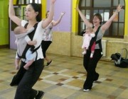 Baila con tu bebé al son de la música