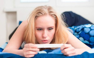 ¿Cuándo aparecen los primeros síntomas de embarazo tras una fiv?