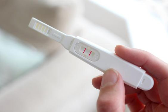 ¿Sabes qué hormona detecta el test de embarazo?