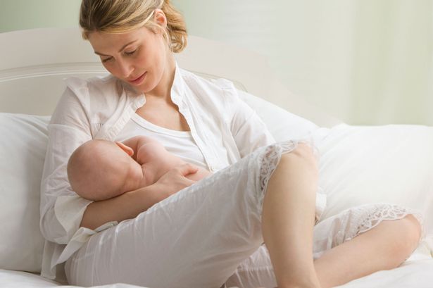 ¿Amamantar al bebé adelgaza o engorda?