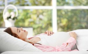 consejos para sobrellevar el calor cuando duermes en el embarazo
