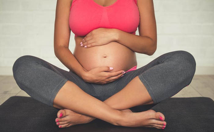 Ejercicios para endurecer los glúteos durante el embarazo