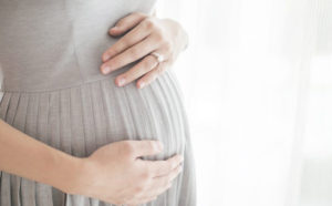 Beneficios de la Kinesiología en el embarazo y el parto
