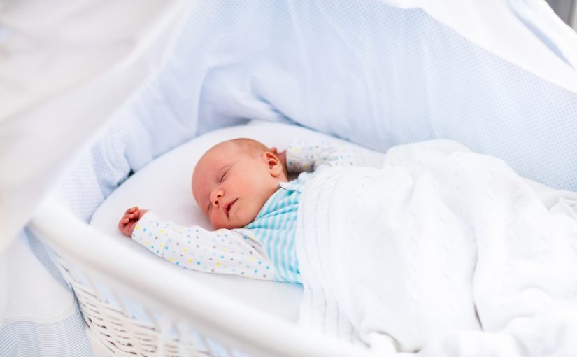 Cómo acostumbrar al bebé a dormir en la cuna