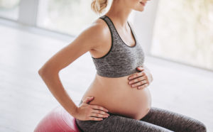 Todo lo que debes de saber sobre el equilibrio y el centro de gravedad en el embarazo