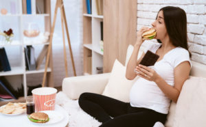 ¿Cómo tratar la gastritis en el embarazo?