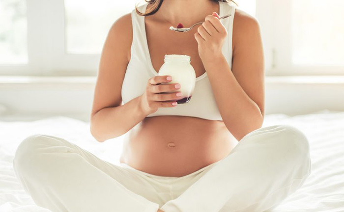 ¿Cuáles son los riesgos de los lácteos sin pasteurizar par ala mujer embarazada?