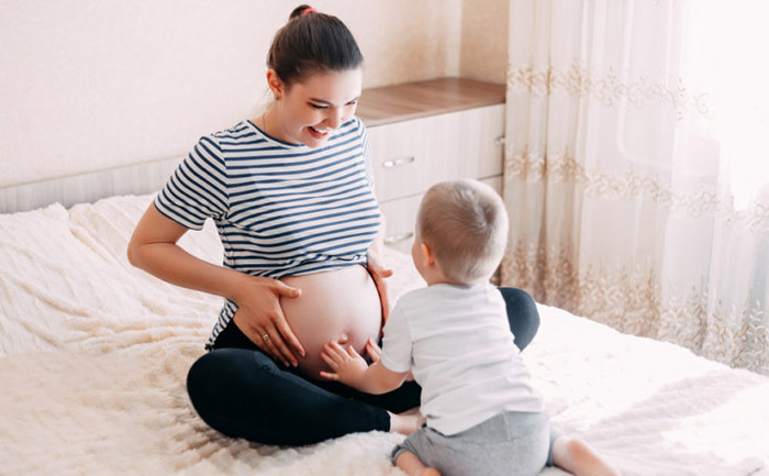 Cómo explicarle a tu hijo el segundo embarazo