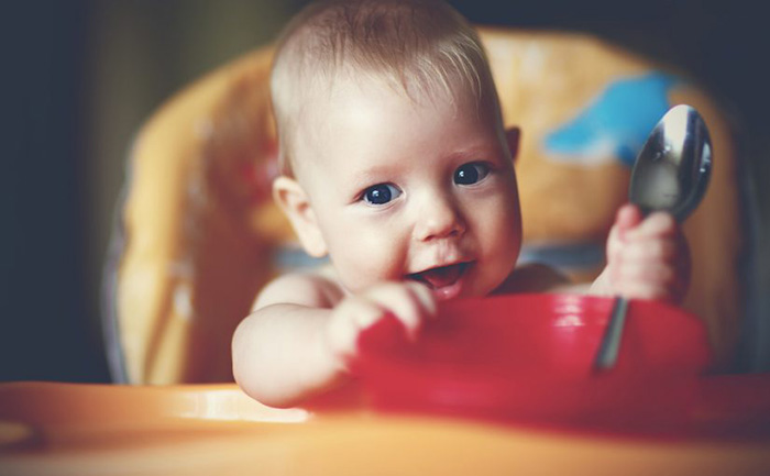 Cómo debe ser la textura de los alimentos del bebé