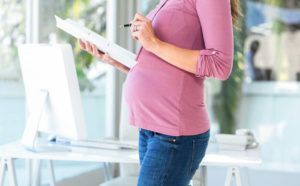 Baja en el embarazo ¿cómo funciona y cuándo pedirla?